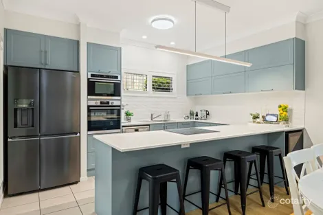 Property photo of 3/10 Spieker Street Mount Lofty QLD 4350