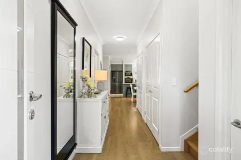 Property photo of 3/10 Spieker Street Mount Lofty QLD 4350