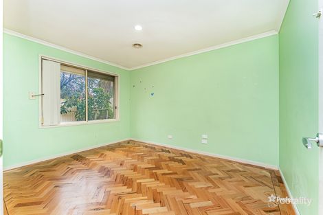 Property photo of 27 Emerald Circuit Craigieburn VIC 3064