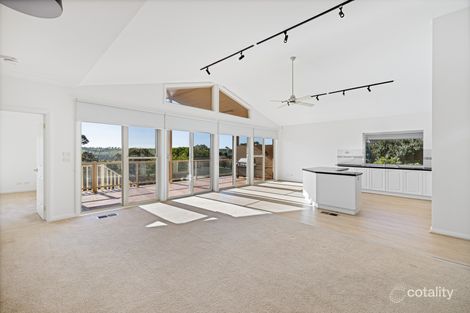 Property photo of 27 Faye Crescent Keilor VIC 3036