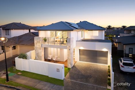 Property photo of 74 North View Street Hope Island QLD 4212