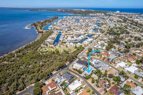 10a Sovereign Pl, Wannanup, WA 6210