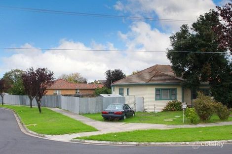 Property photo of 51 Pickett Street Reservoir VIC 3073