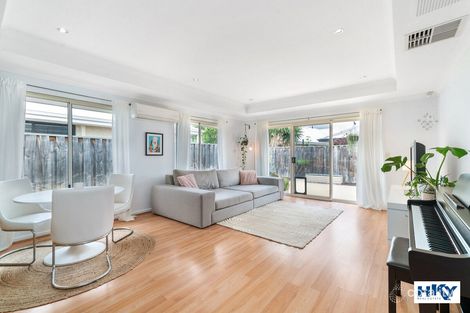 Property photo of 6 Bedourie Pass Ellenbrook WA 6069