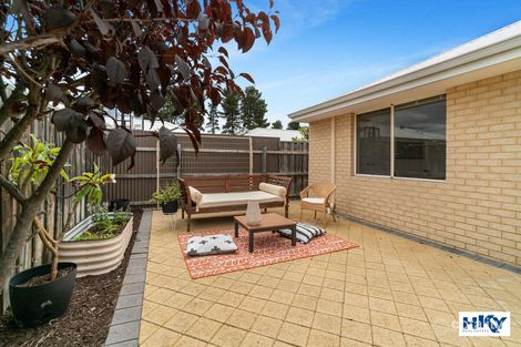 Property photo of 6 Bedourie Pass Ellenbrook WA 6069