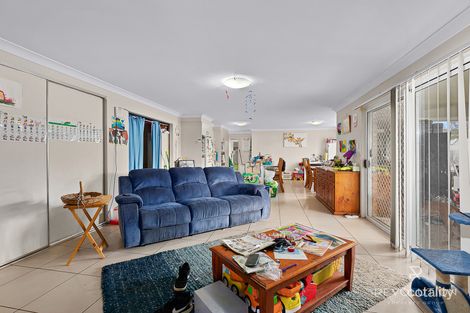Property photo of 3 Sirmione Court Raceview QLD 4305