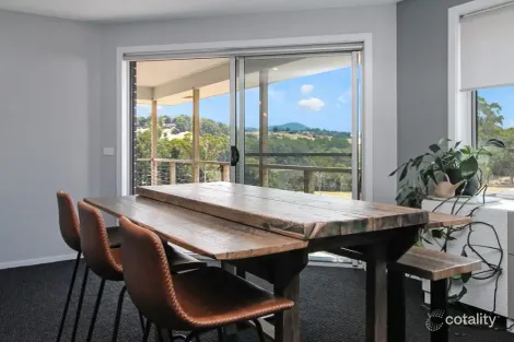 Property photo of 8 Sue Napier Drive Ulverstone TAS 7315