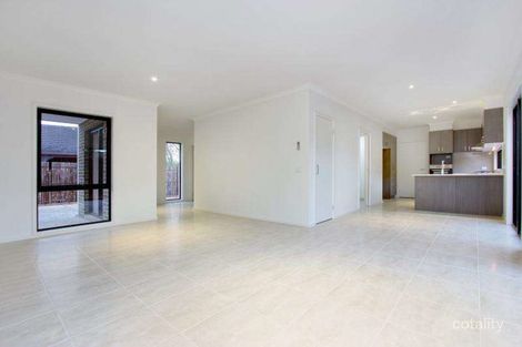 Property photo of 2/3 Hunter Street Mornington VIC 3931