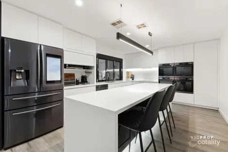Property photo of 3 Comfort Close Rowville VIC 3178