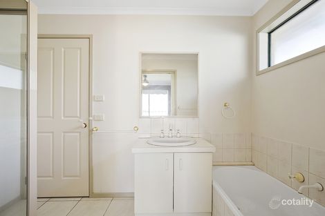 Property photo of 26 Whitehead Grove Rosebud VIC 3939