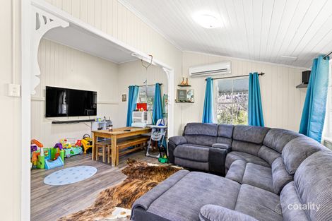 Property photo of 3 Thomas Road Upper Lockyer QLD 4352