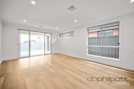 Property photo of 11 Newton Terrace Enfield SA 5085