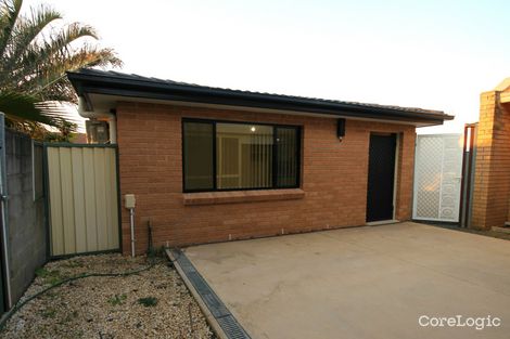 Property photo of 16 Salter Road Bossley Park NSW 2176