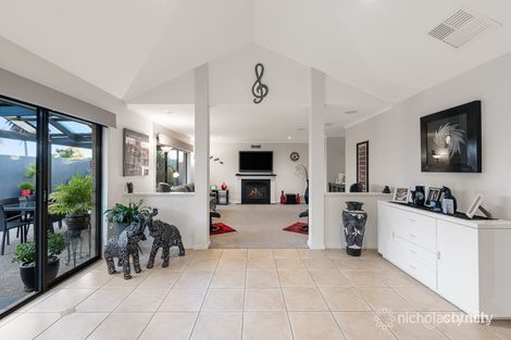 Property photo of 11 Hutson Way Mount Martha VIC 3934