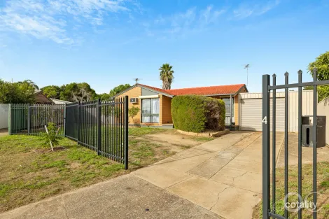4 Lindsay Ct, Morphett Vale, SA 5162