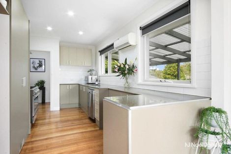 Property photo of 8 Elmore Avenue Croydon VIC 3136