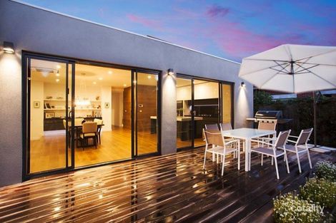 Property photo of 470 Hawthorn Road Caulfield South VIC 3162