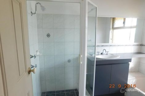 Property photo of 2 Hibiscus Rise Halls Head WA 6210