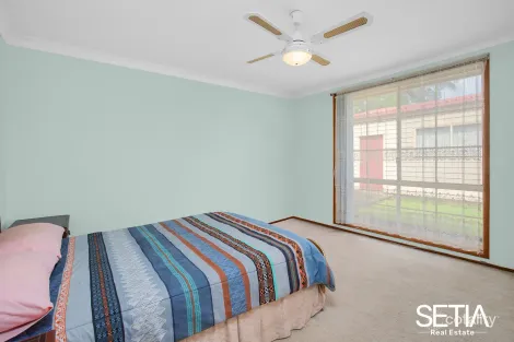Property photo of 7 Barnet Place Doonside NSW 2767