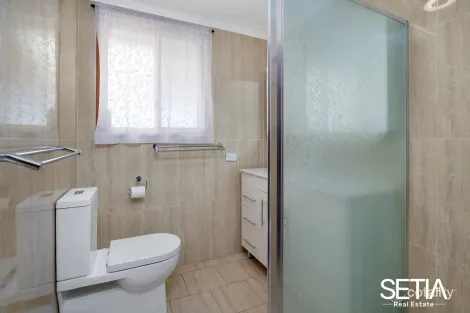 Property photo of 7 Barnet Place Doonside NSW 2767