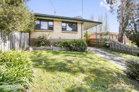 Property photo of 21 Long View Road Croydon South VIC 3136