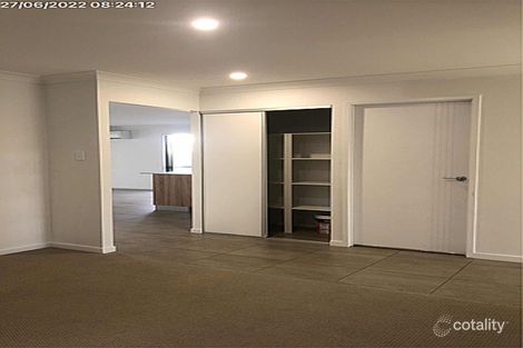 Property photo of 62 Mackellar Way Walloon QLD 4306