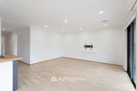 Property photo of 11 Sherbourne Drive Carrum Downs VIC 3201