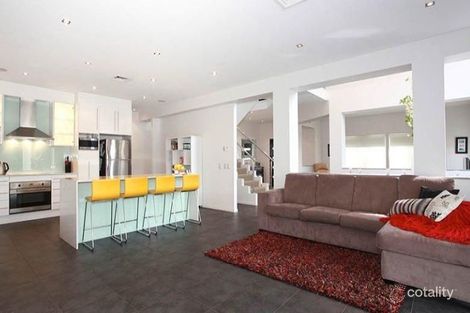 Property photo of 21 Pembridge Place Carindale QLD 4152