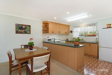 Property photo of 30 Sandpiper Drive Burleigh Waters QLD 4220