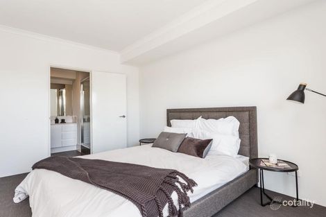 Property photo of 2/180 Bartram Road Atwell WA 6164