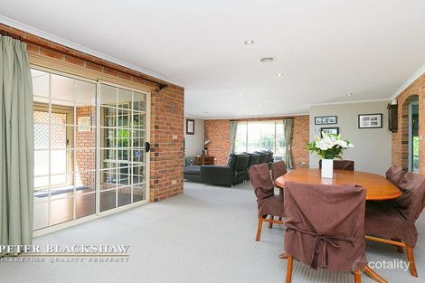 Property photo of 19 Parkview Crescent Jerrabomberra NSW 2619