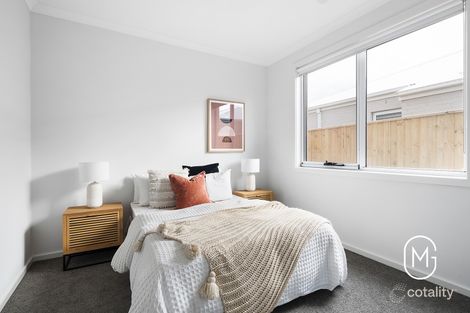 Property photo of 72 Compass Crescent Donnybrook VIC 3064