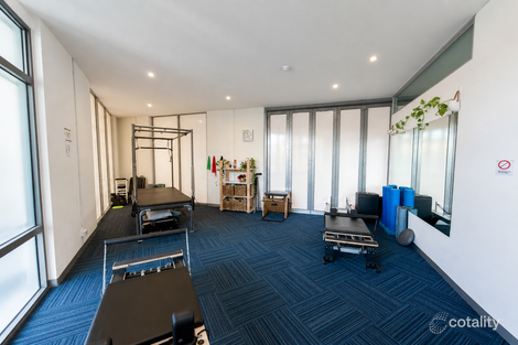 1 WALTHAM ST, SANDRINGHAM, VIC 3191