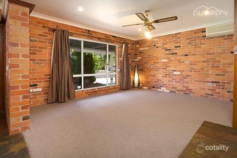Property photo of 7 Ditmann Place Lavington NSW 2641