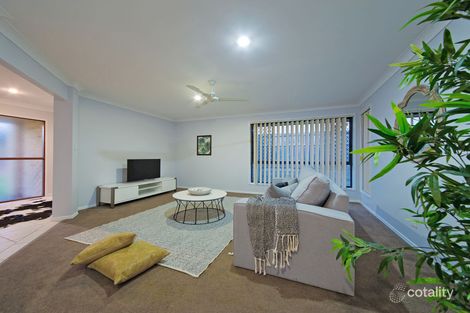 Property photo of 12 Cliff Close Wakerley QLD 4154