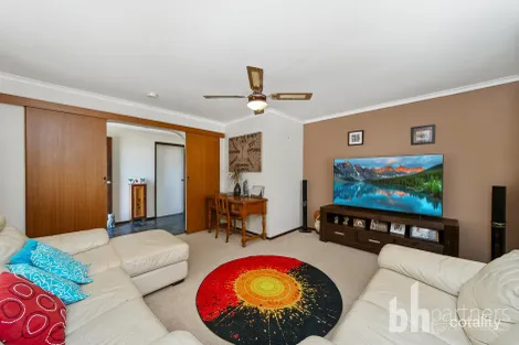 Property photo of 35 Eringa Avenue Loxton SA 5333