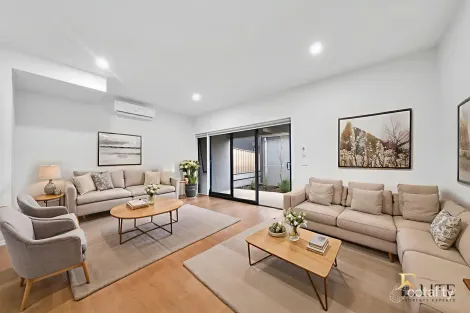 Property photo of 41 Springs Road Donnybrook VIC 3064