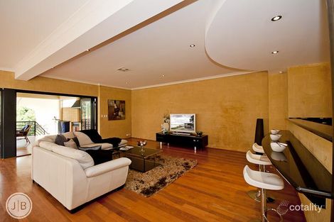 Property photo of 28A Pepler Avenue Salter Point WA 6152