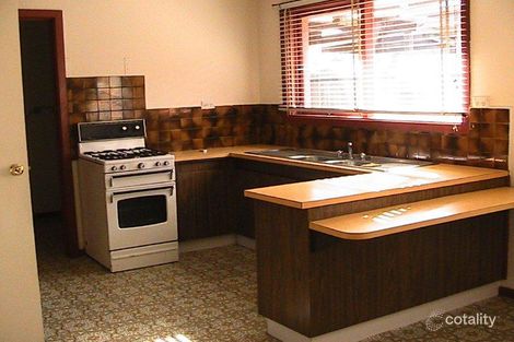 Property photo of 91 Atheldene Drive St Albans VIC 3021