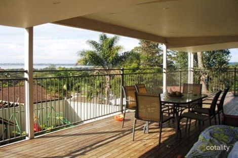Property photo of 2 Wirigi Street Berkeley Vale NSW 2261