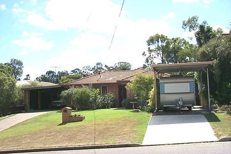 Property photo of 19 Glenelg Drive Brassall QLD 4305