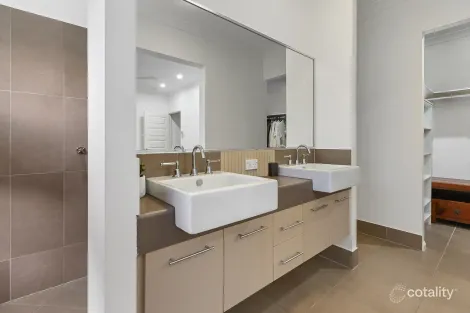 Property photo of 7 Emperor Street Kanimbla QLD 4870