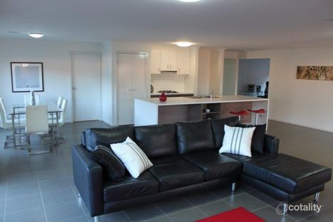 Property photo of 11 Elandra Drive Ascot VIC 3551