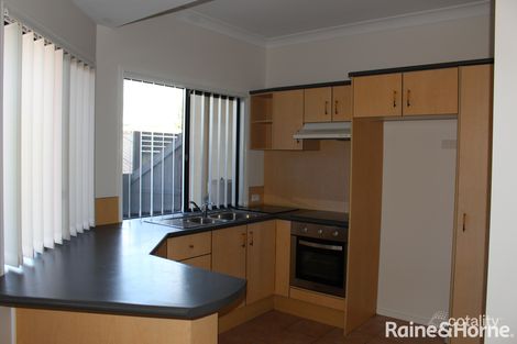 Property photo of 76 Warren Street St Lucia QLD 4067