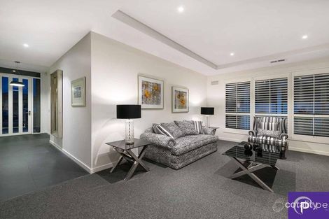 Property photo of 5 Flowerbloom Crescent Clyde North VIC 3978