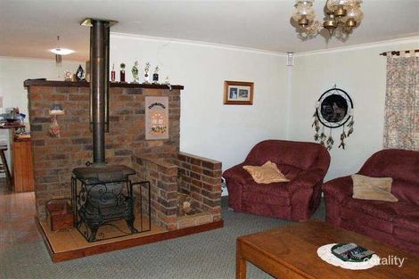 Property photo of 40 Morris Street Dayboro QLD 4521