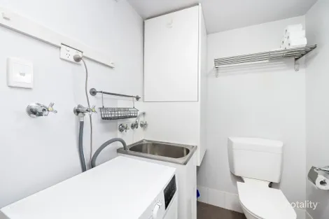 Property photo of 32/1-5 Fitzroy Road Rivervale WA 6103