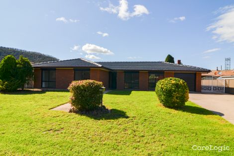 Property photo of 28 Chivers Close Bowenfels NSW 2790