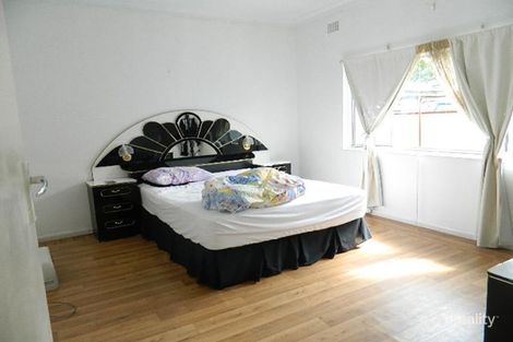 Property photo of 25 Hedges Street Fairfield NSW 2165
