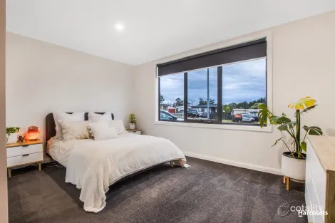 Property photo of 15 Cardigan Street Somerset TAS 7322